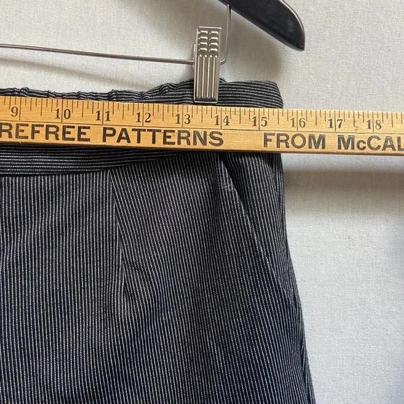 Monk & Lou Anthropologie B/W striped pull  on pants Sz L - Picture 10 of 10